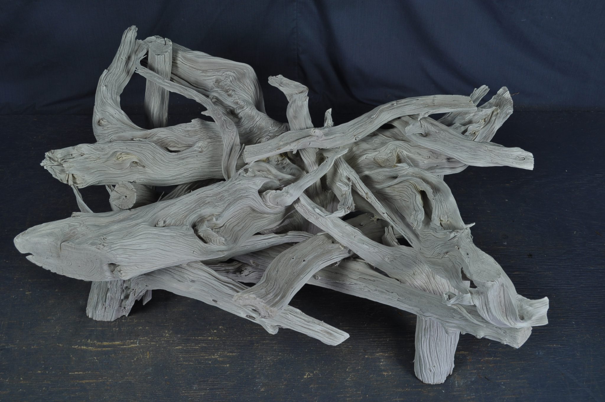 A driftwood table & the different color possibilities